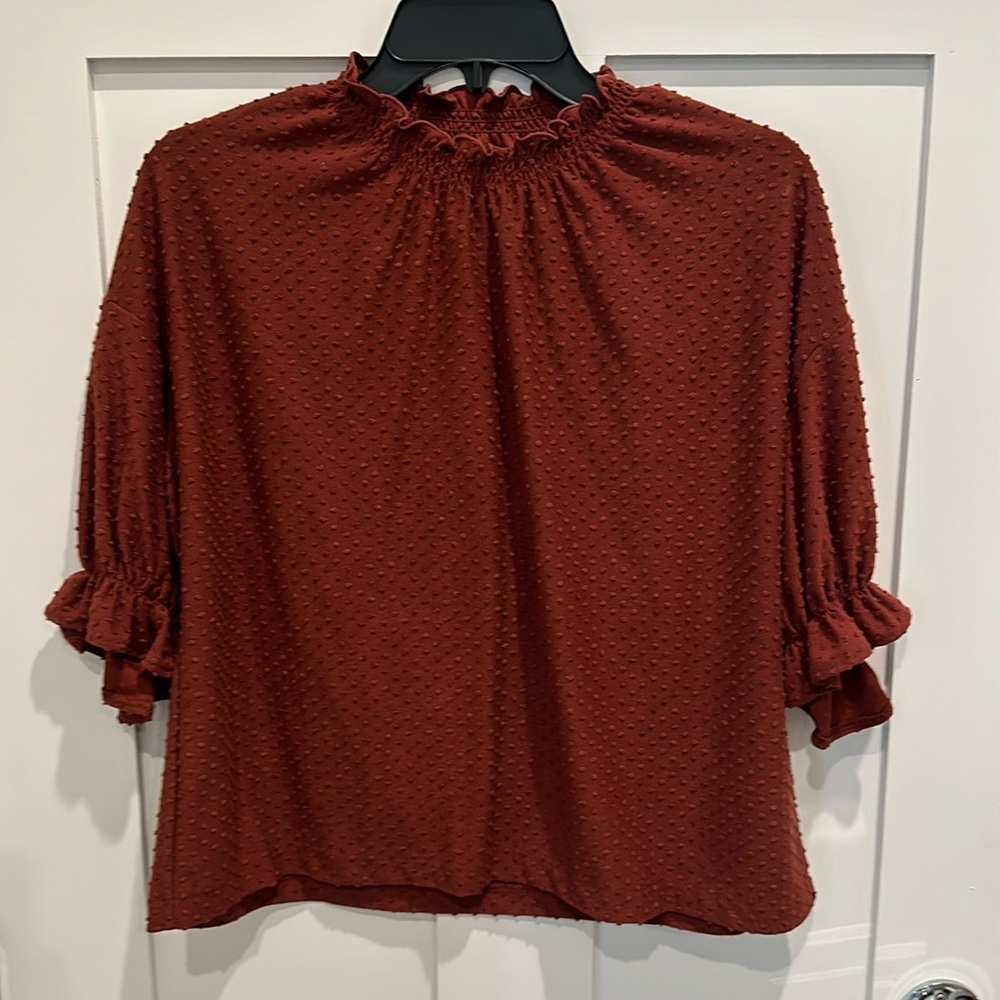 Short sleeve cropped top by Madewel